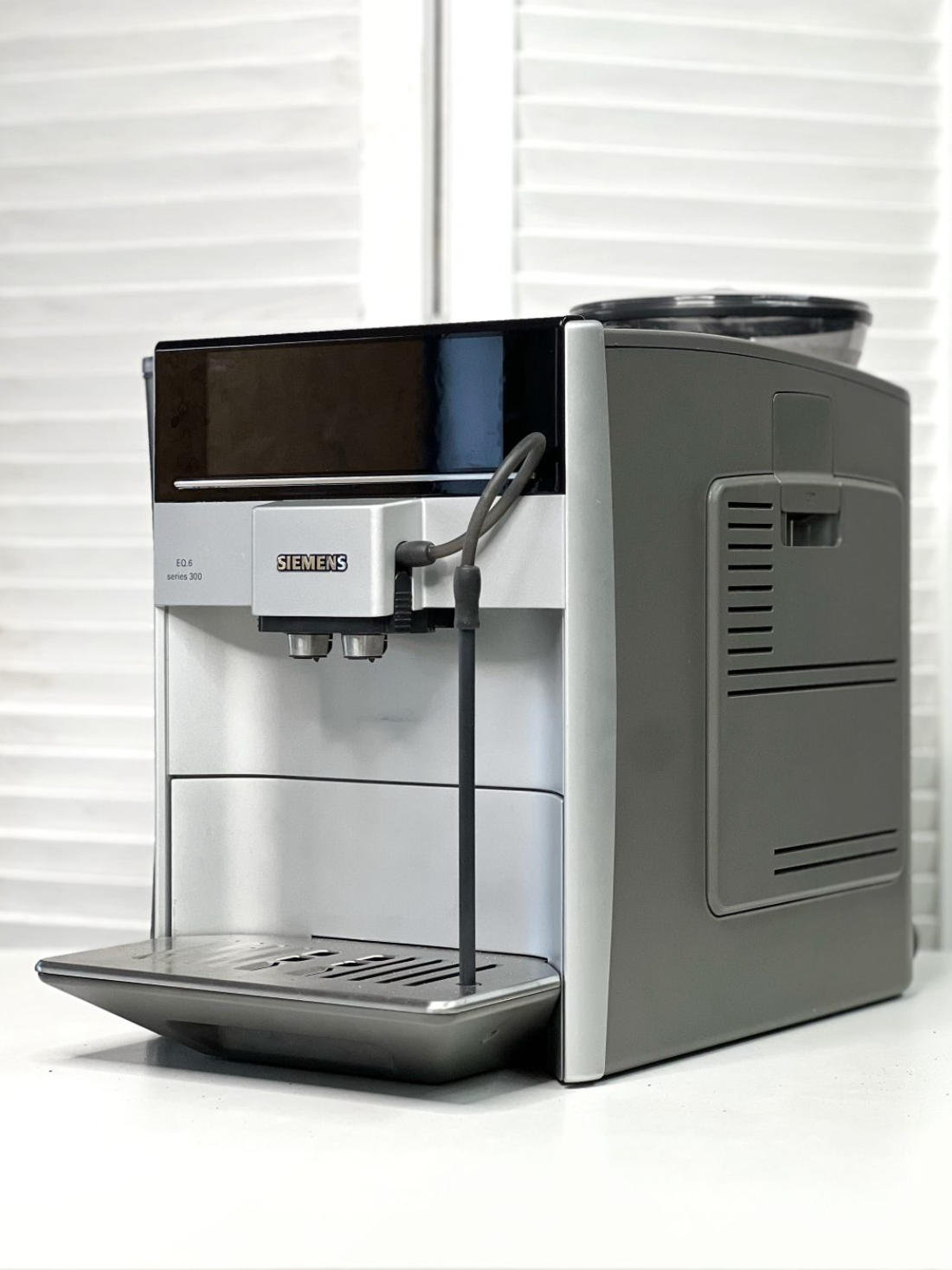 Siemens б/у EQ 6 -серія 300