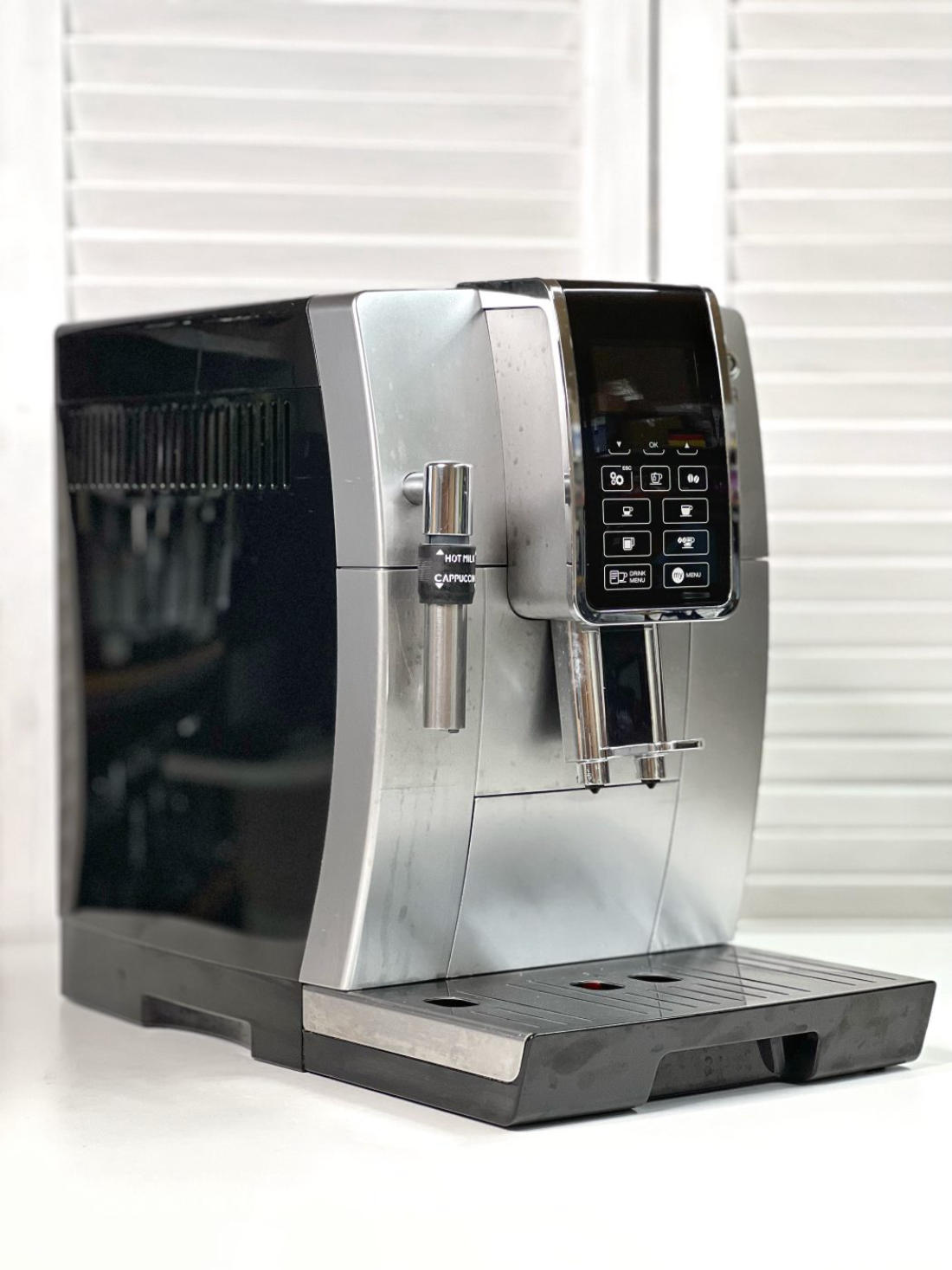 DeLonghi б/у ECAM350.35.SB (Dinamica)