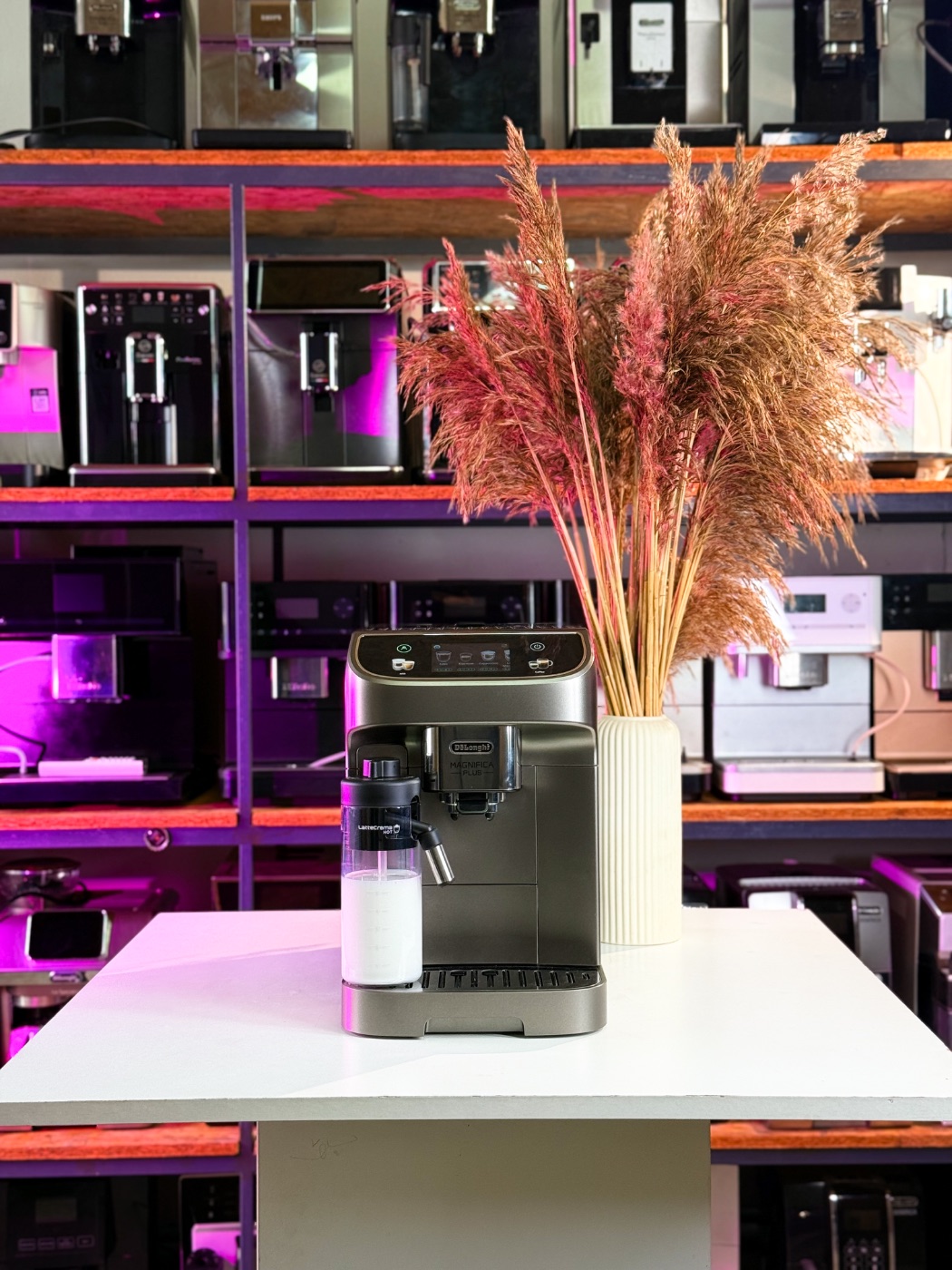 DeLonghi Magnifica Plus ECAM 320.70.TB