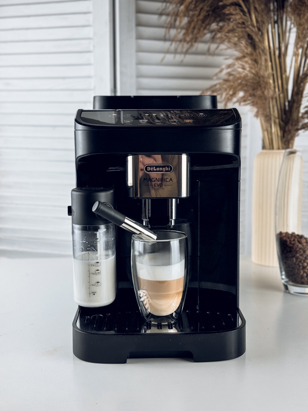 De'Longhi Б/у Magnifica Evo