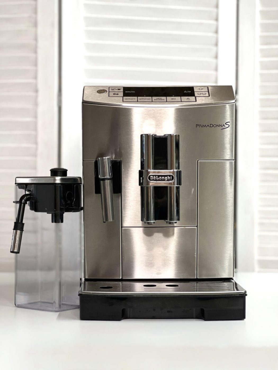 DeLonghi б/у ECAM 26.455.M