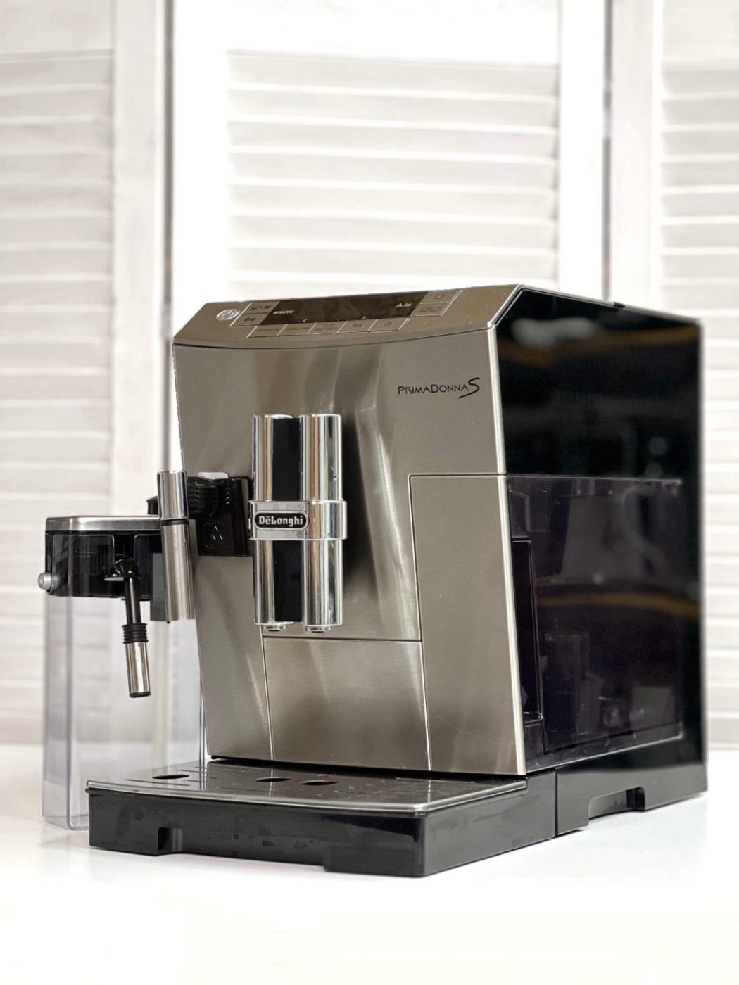 DeLonghi б/у ECAM 26.455.M
