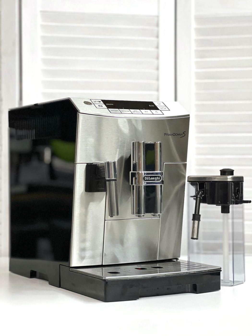 DeLonghi б/у ECAM 26.455.M
