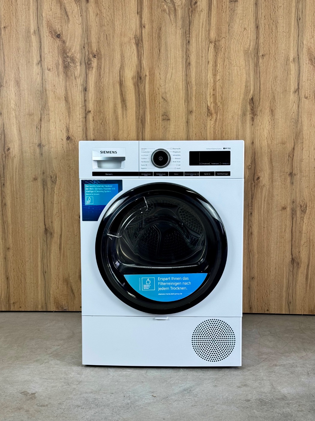 Siemens iQ700 (WT47XMA1/01)