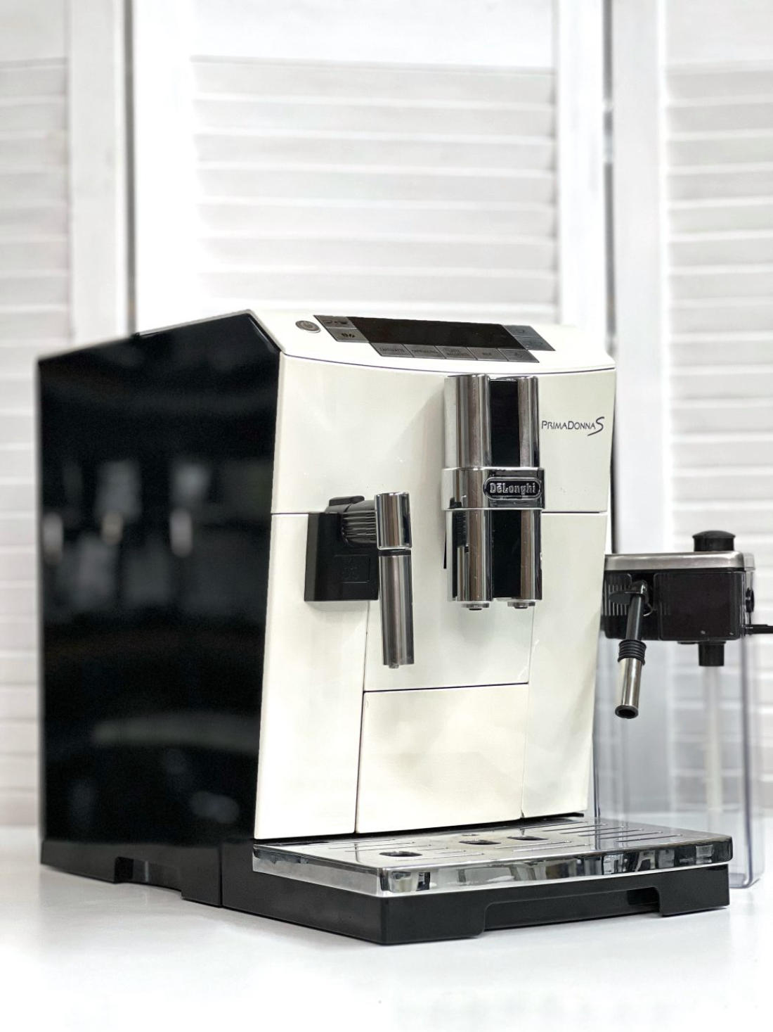 DeLonghi б/у ECAM26.455.WB (PrimaDonna S)