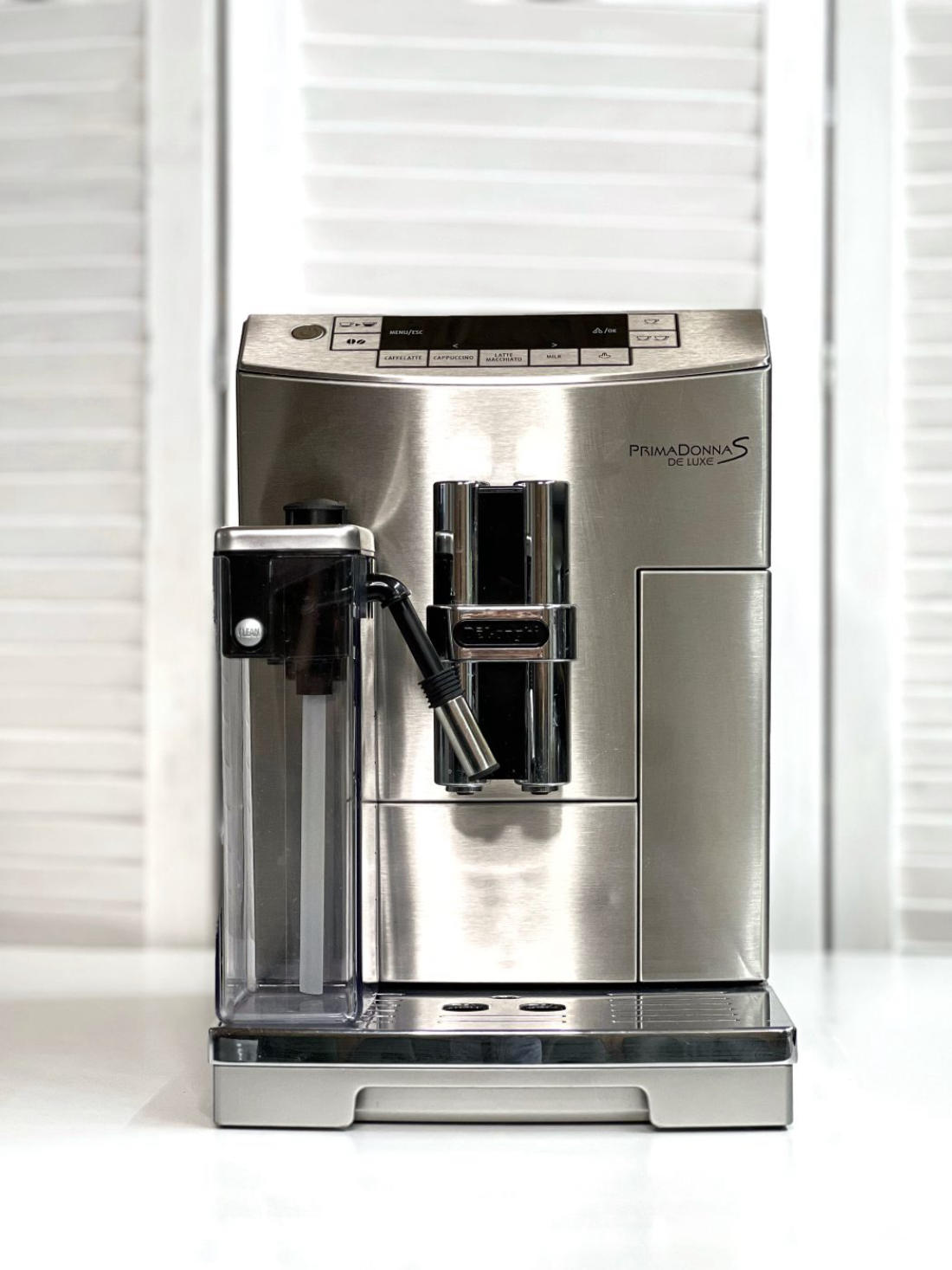 DeLonghi б/у ECAM26.455.M (PrimaDonna S)