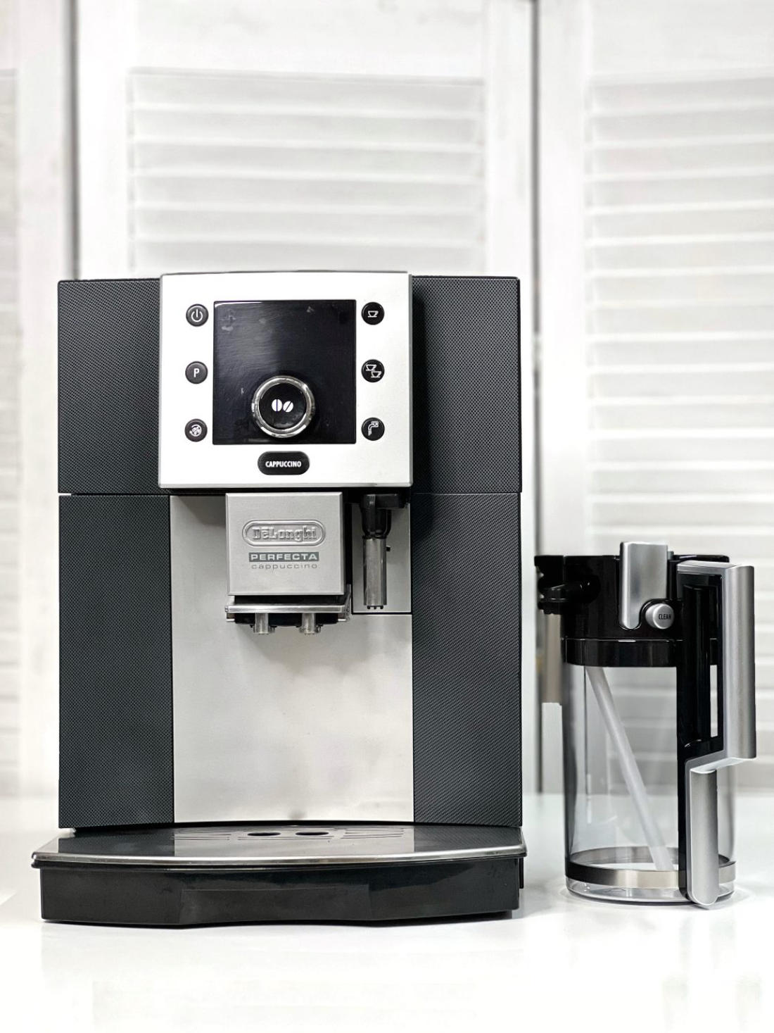 DeLonghi б/у ESAM5500.T (Perfecta)