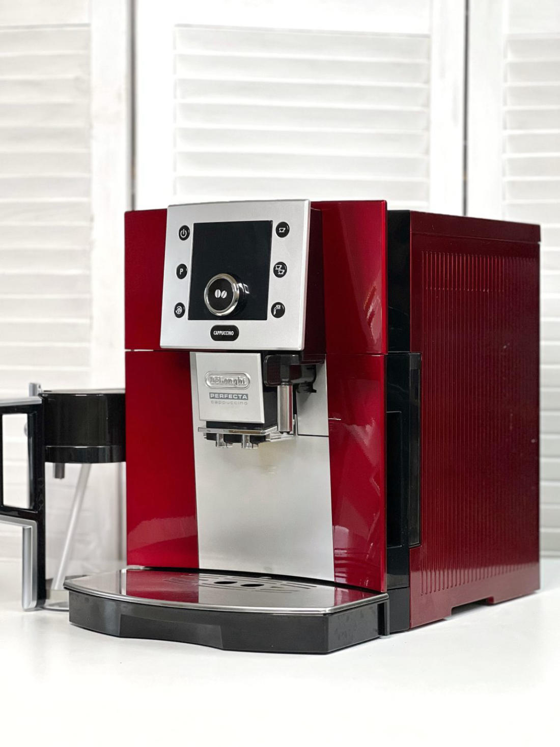 DeLonghi б/у ESAM5550.R (Perfecta)