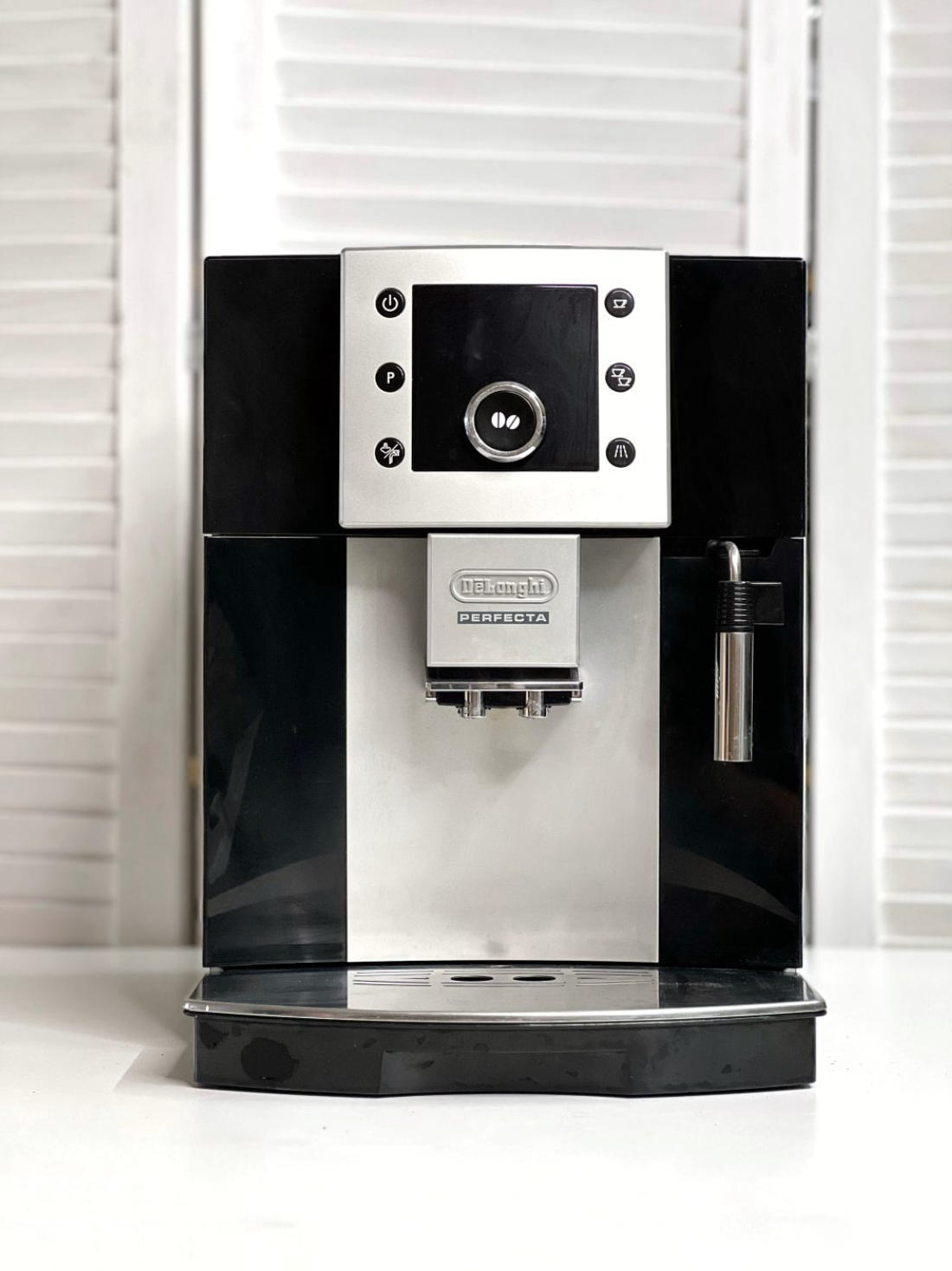 DeLonghi б/у ESAM5400