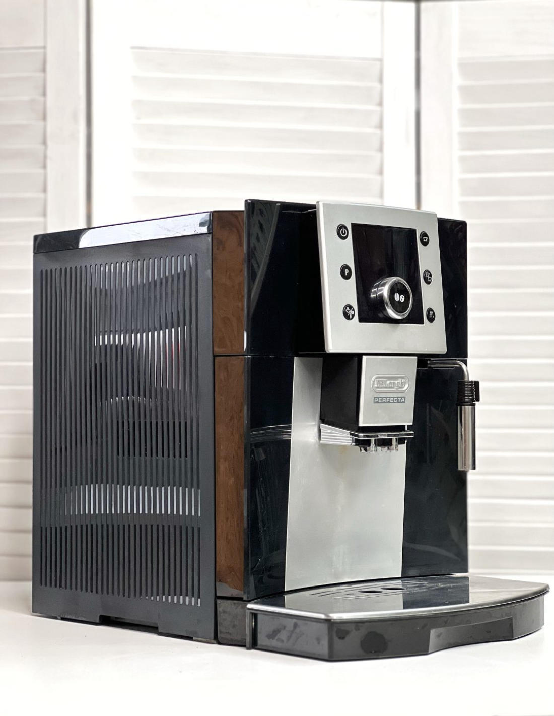 DeLonghi б/у ESAM5400