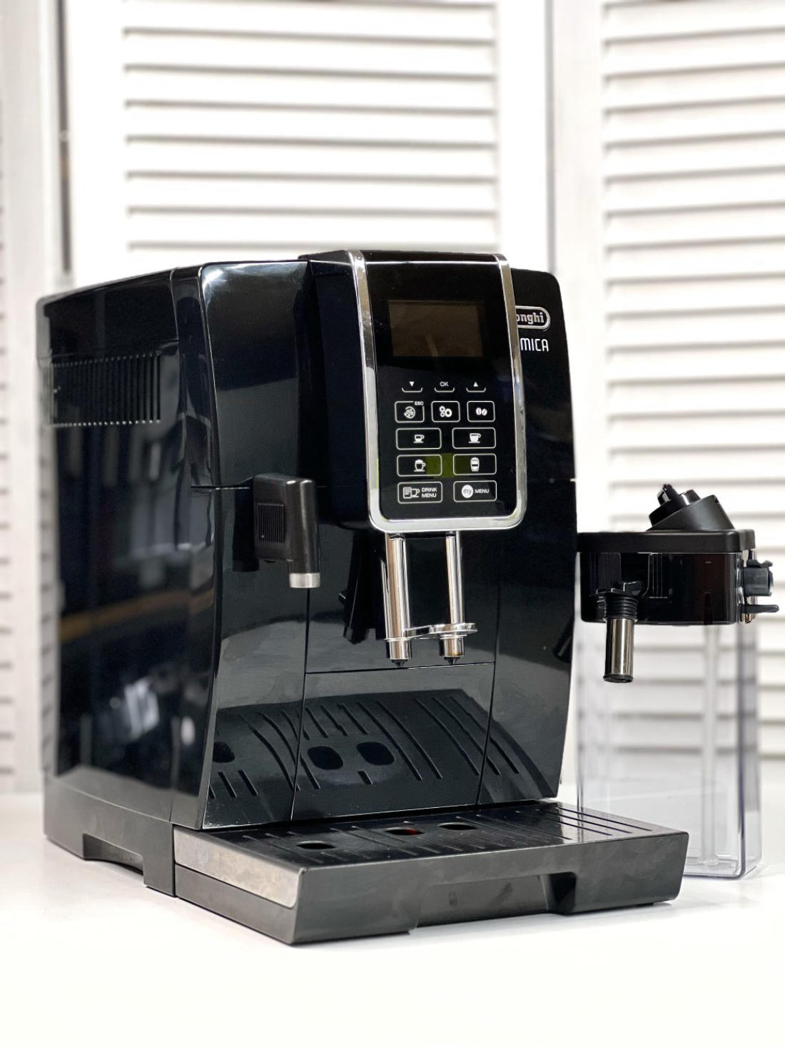 DeLonghi б/у ECAM350.55.B Dinamica
