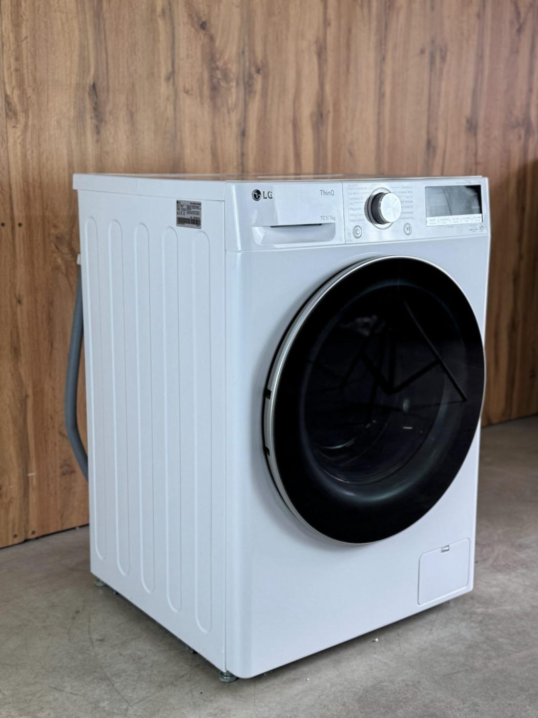 LG 2 в 1 б/у V7WD107H2E (пральна-сушарка 2в1)